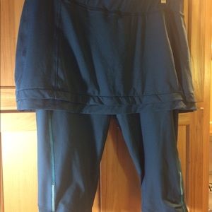 Yoga/running skirt Capri combo